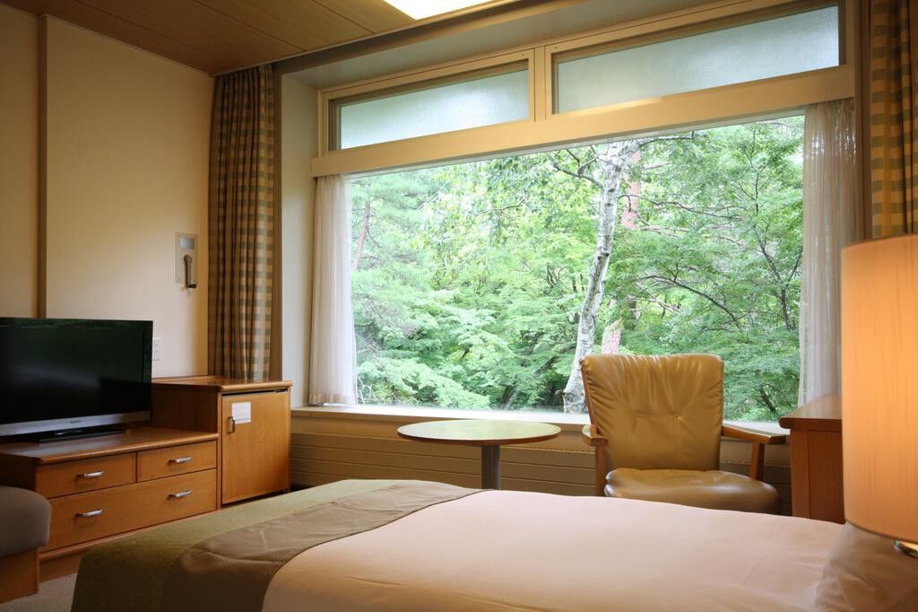 West Hotel 4*